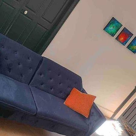 Grand Appartement En Maison De Ville Valréas Buitenkant foto