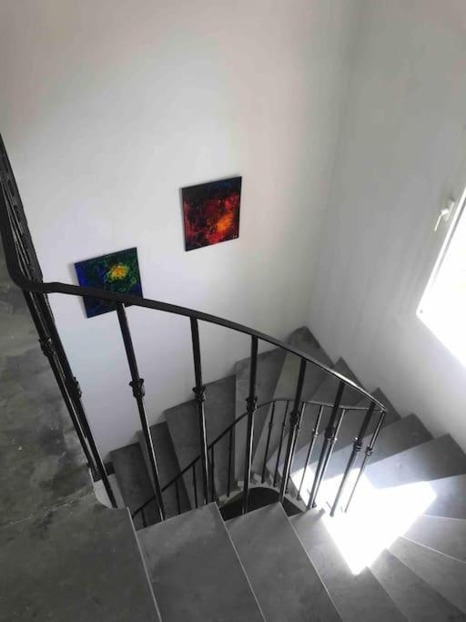 Grand Appartement En Maison De Ville Valréas Buitenkant foto