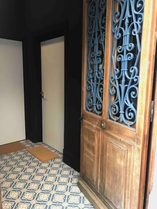 Grand Appartement En Maison De Ville Valréas Buitenkant foto